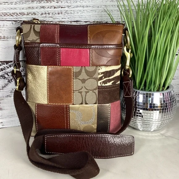 Coach Patchwork Leather Crossbody Bag in Brown, Pink, and Gold Fall Shoulder Pur - Picture 5 of 14